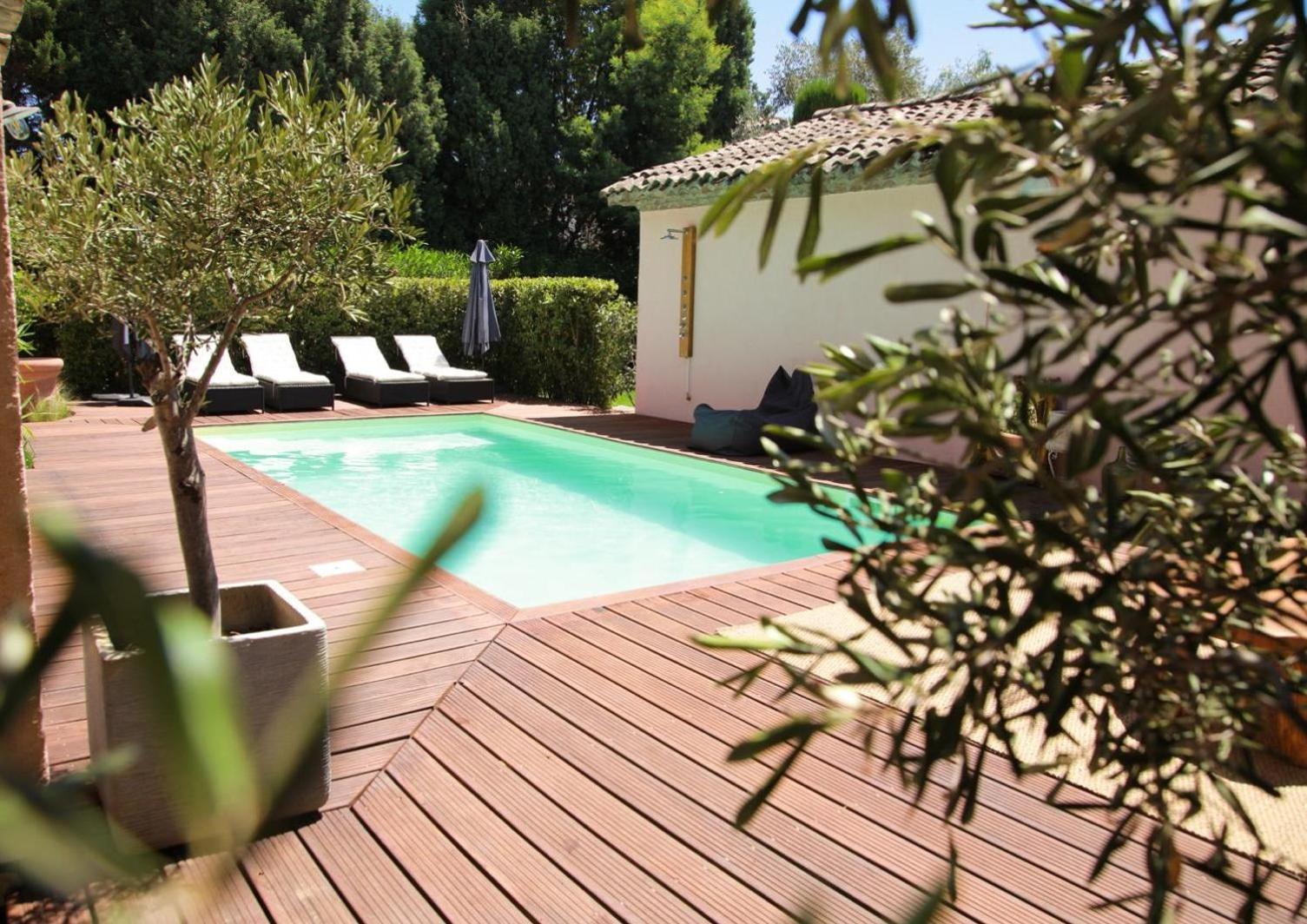 Hebe La Villa Cogolin Εξωτερικό φωτογραφία